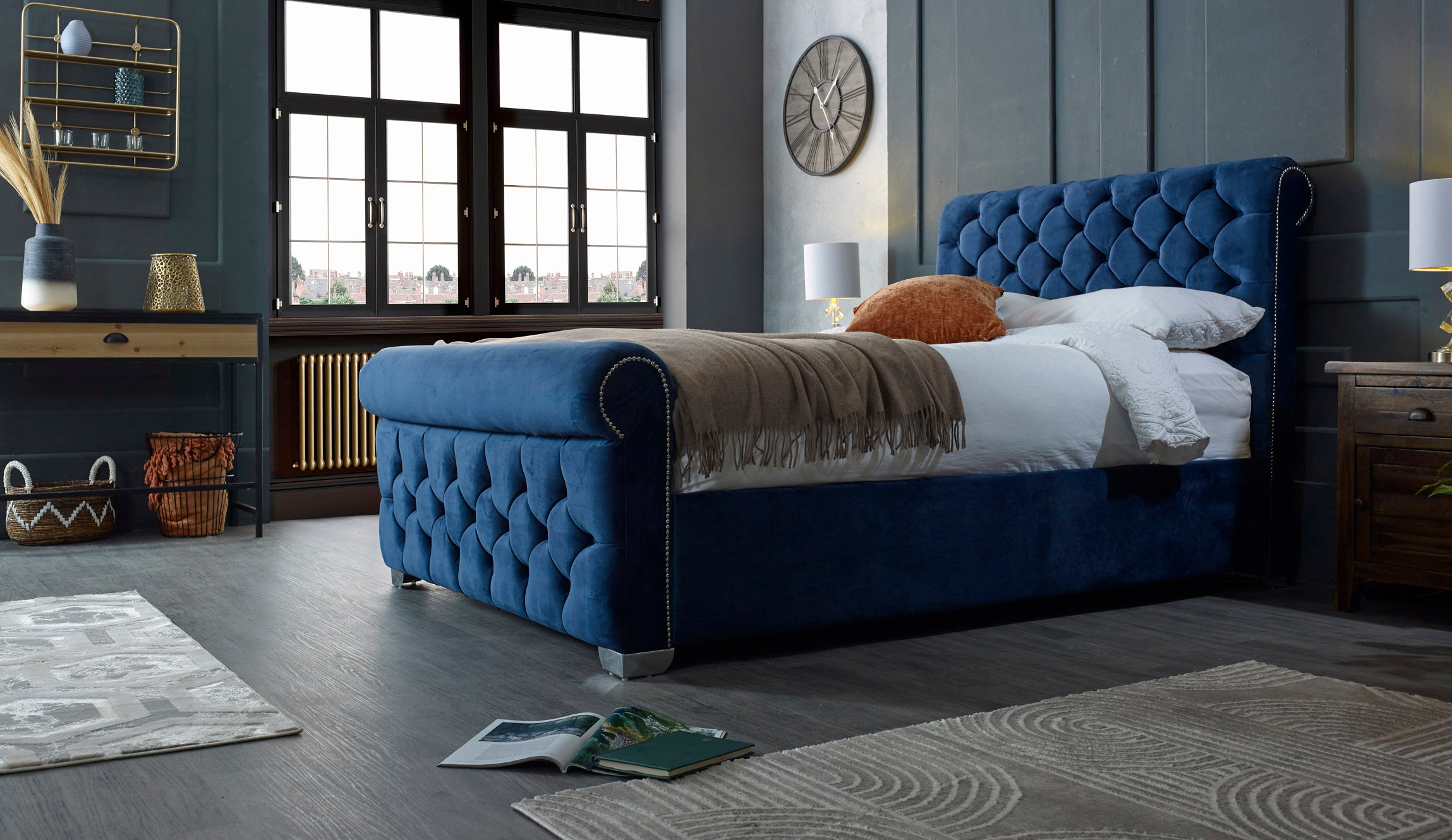 Barber Luxury Bed