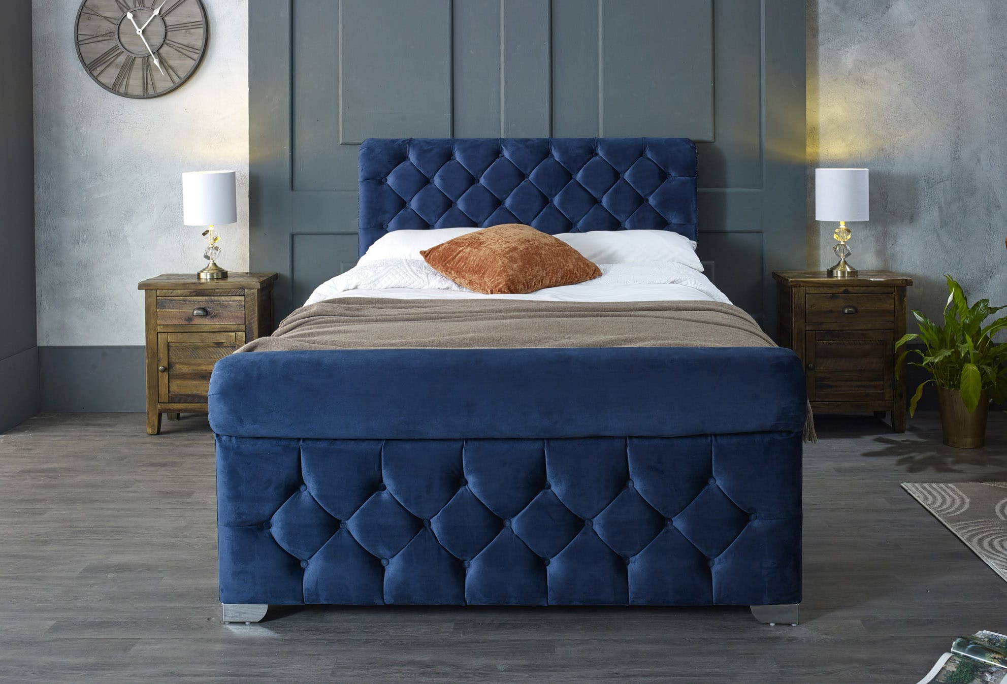 Barber Luxury Bed