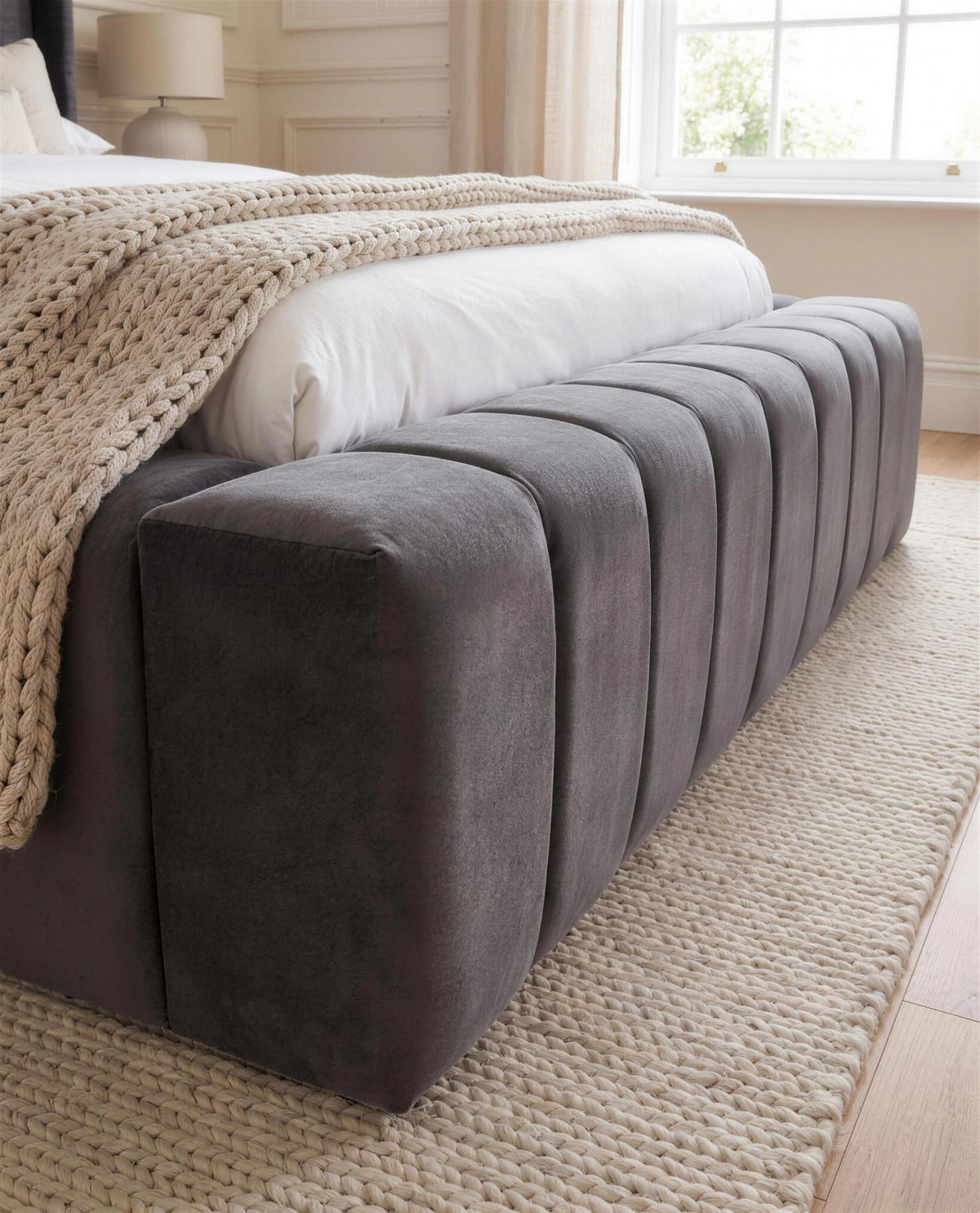 Duke Luxury Bed, close-up of the upholstery detail