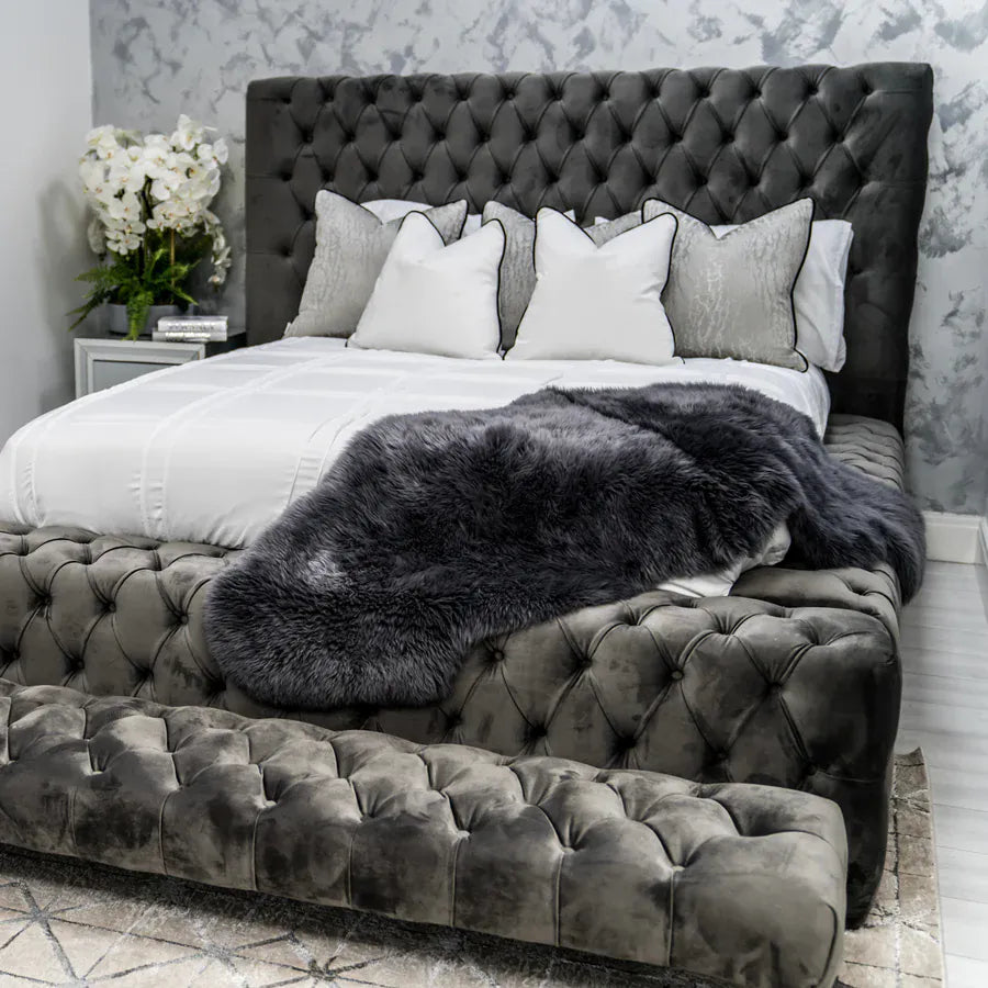 Mayfair Luxury Buttoned Luxury Bed – detail view | Custom Bed Co