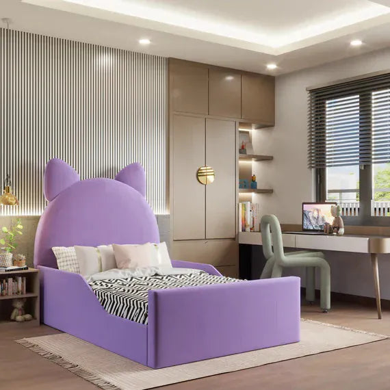 Hello Kity Kids Bed – detail view | Custom Bed Co