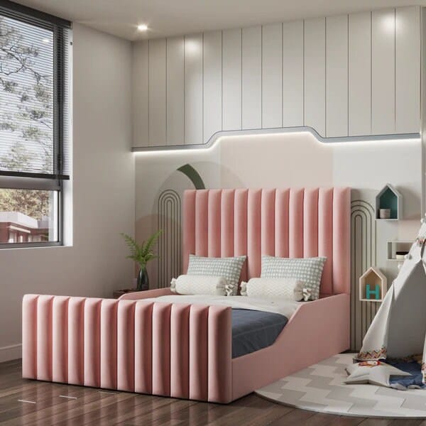 Little Cozy Kids Bed – detail view | Custom Bed Co