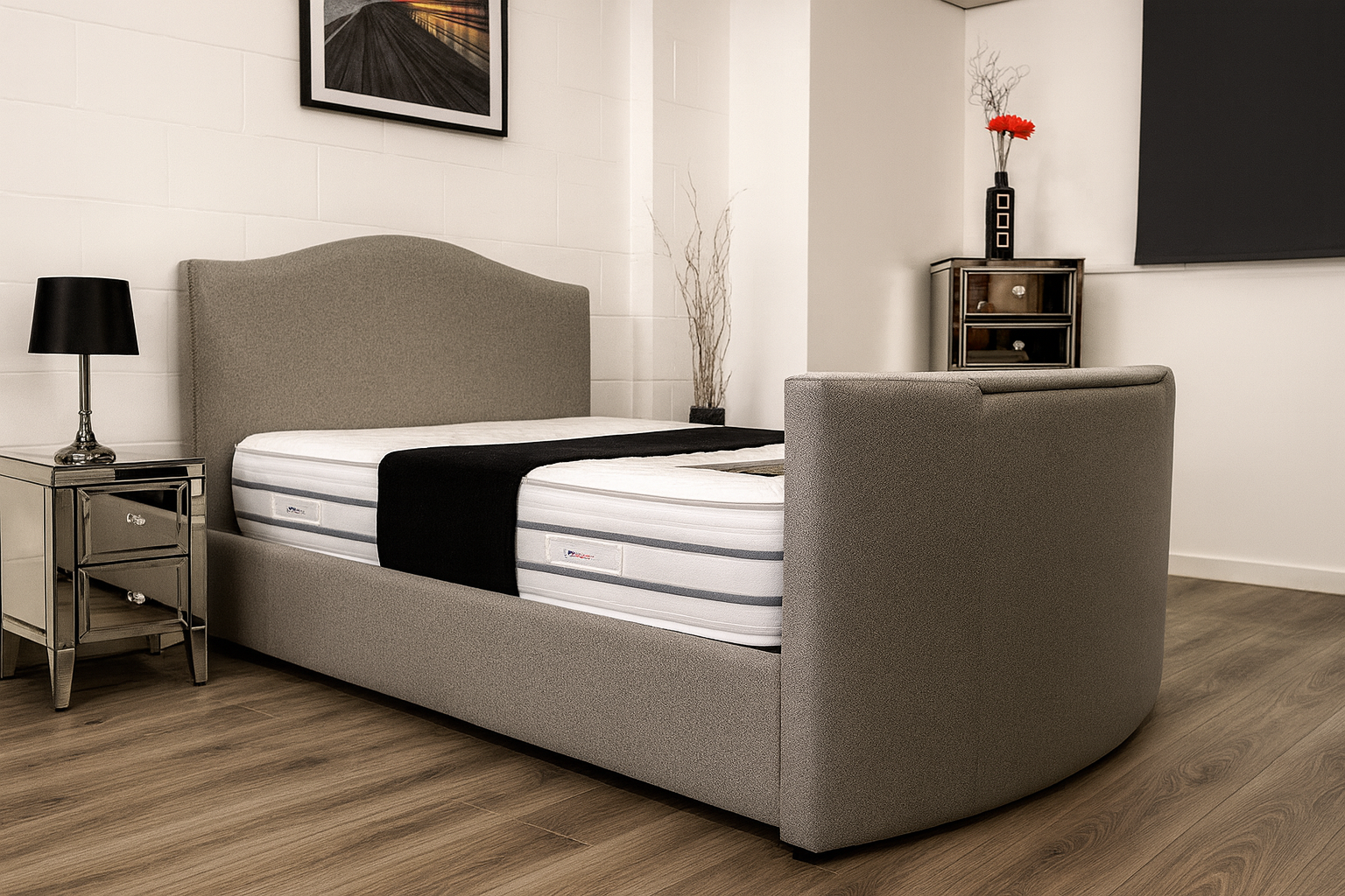 Dundee TV Bed