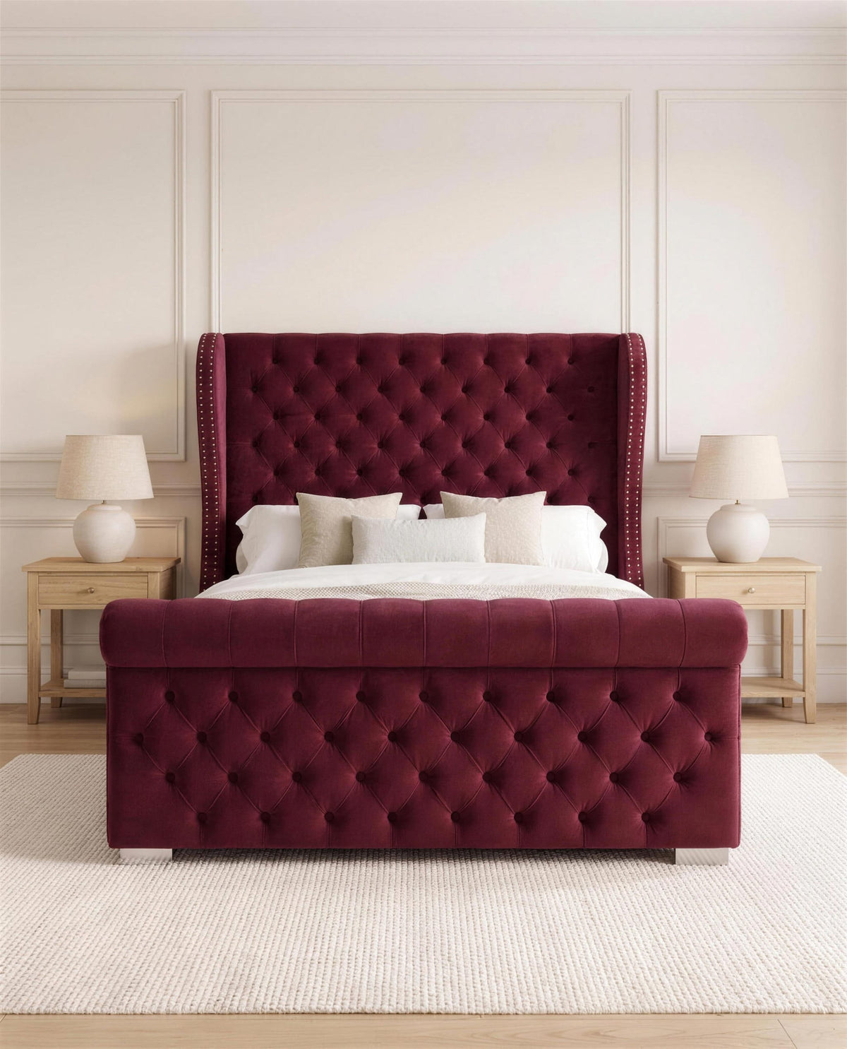 Keswik Luxury Bed, straight-on front view