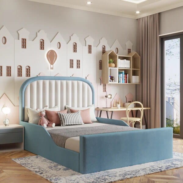 Little Saddle Kids Bed – detail view | Custom Bed Co